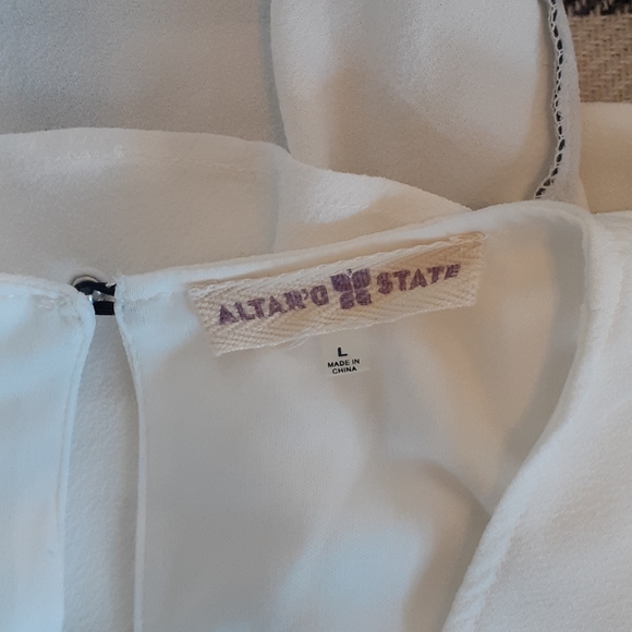 Altar'd State Dress - Picture 4 of 4